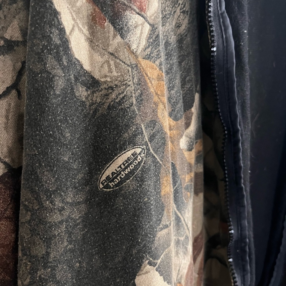 Wells Creek Outfitters Realtree Multicolor Camouflage Men's Jacket View 6